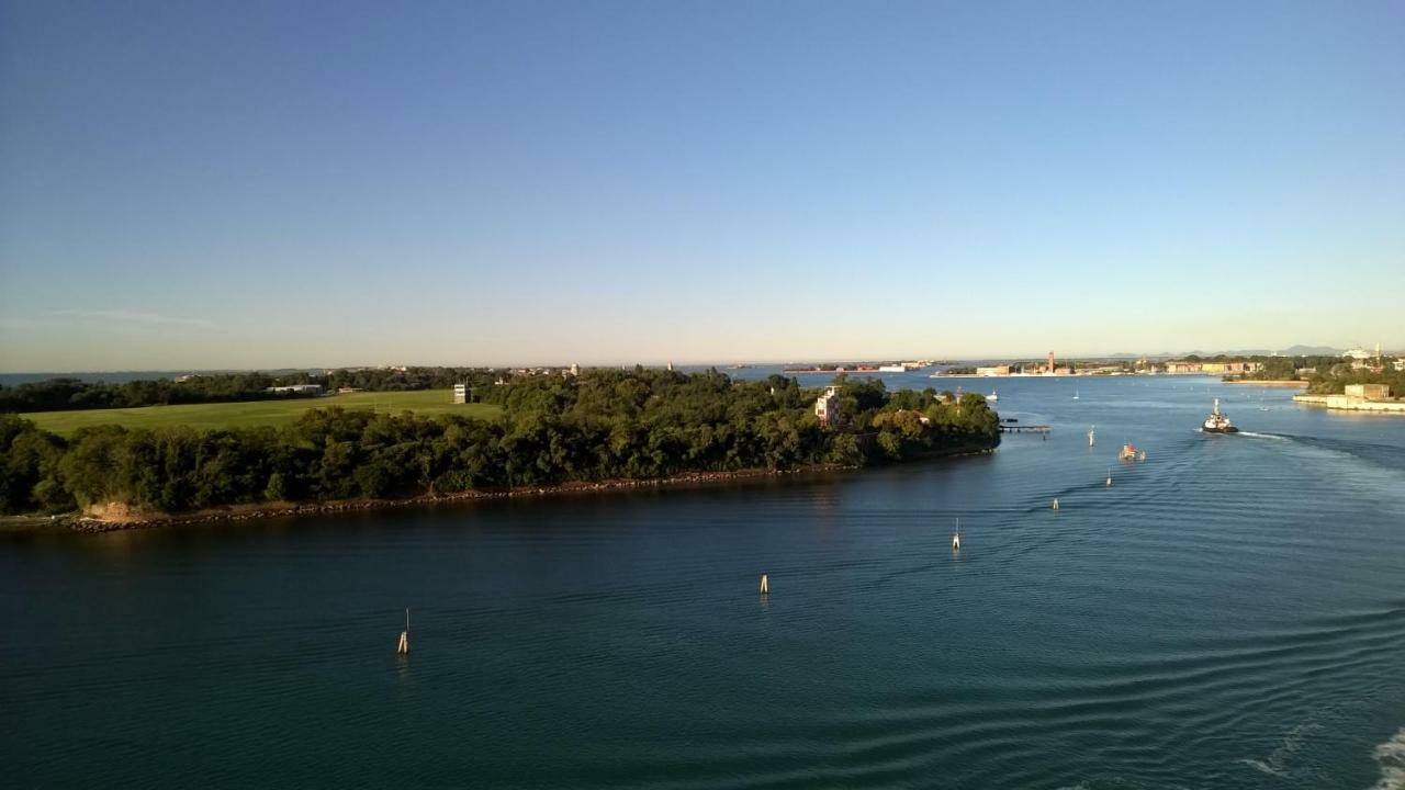 Appartamento Alla Riviera Lido di Venezia Exterior foto