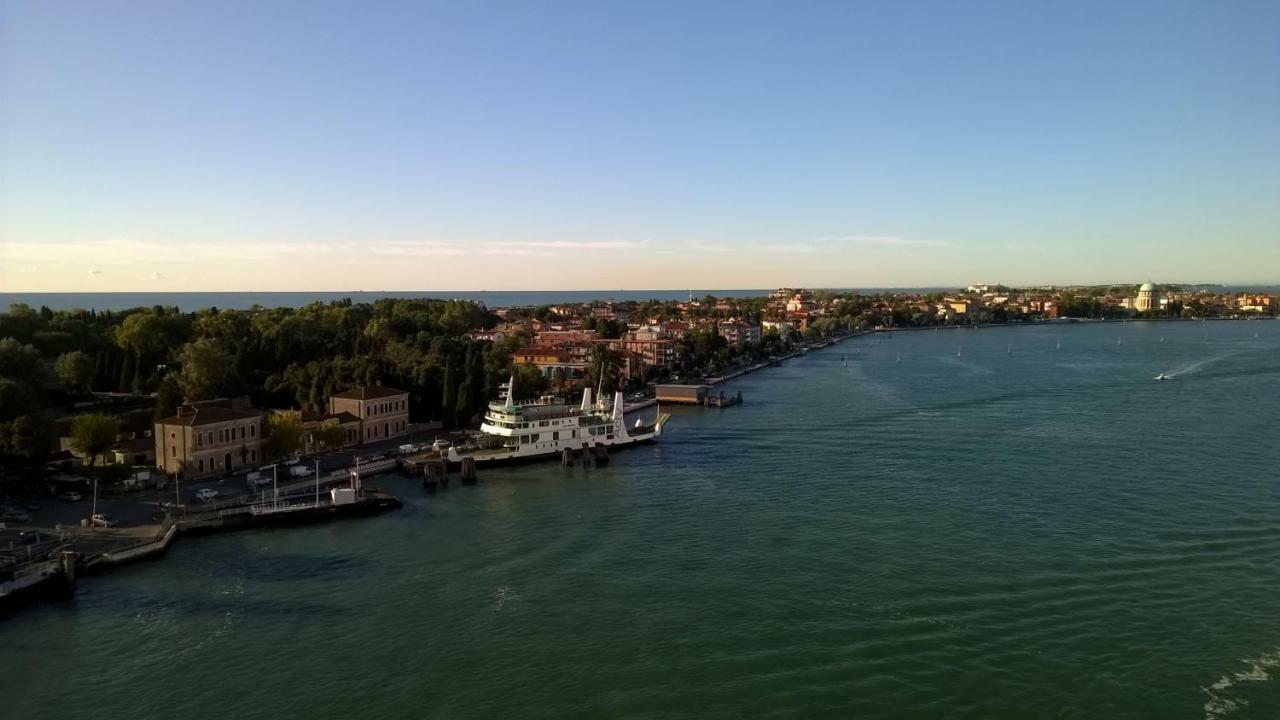 Appartamento Alla Riviera Lido di Venezia Exterior foto